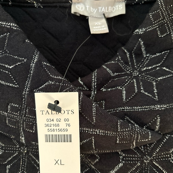 T by Talbots XL Black w/ Metallic Snowflakes Quilted Pullover Sweater NEW!!! - Picture 2 of 13